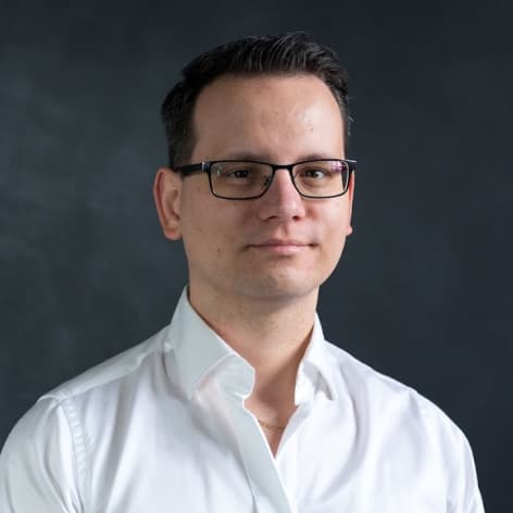 Photo of Artur Wojnar, Technical Expert at Revolve Healthcare. Photo of Artur Wojnar, Technical Expert at Revolve Healthcare.